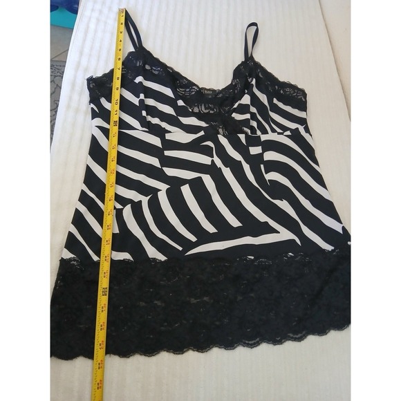 White House Black Market Zebra Lace Camisole Top XL Y2K Style Slip Tank - Picture 11 of 16